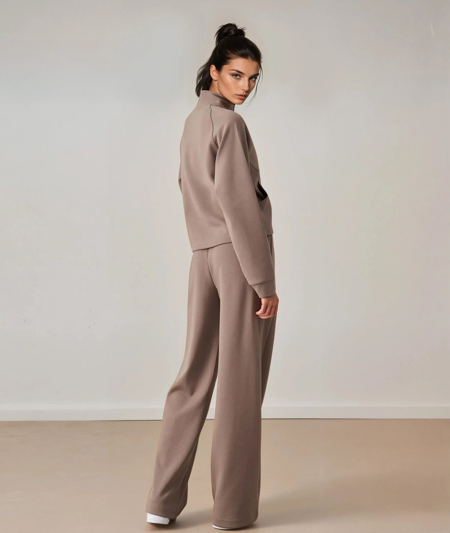 Evolve Wide Leg Joggers